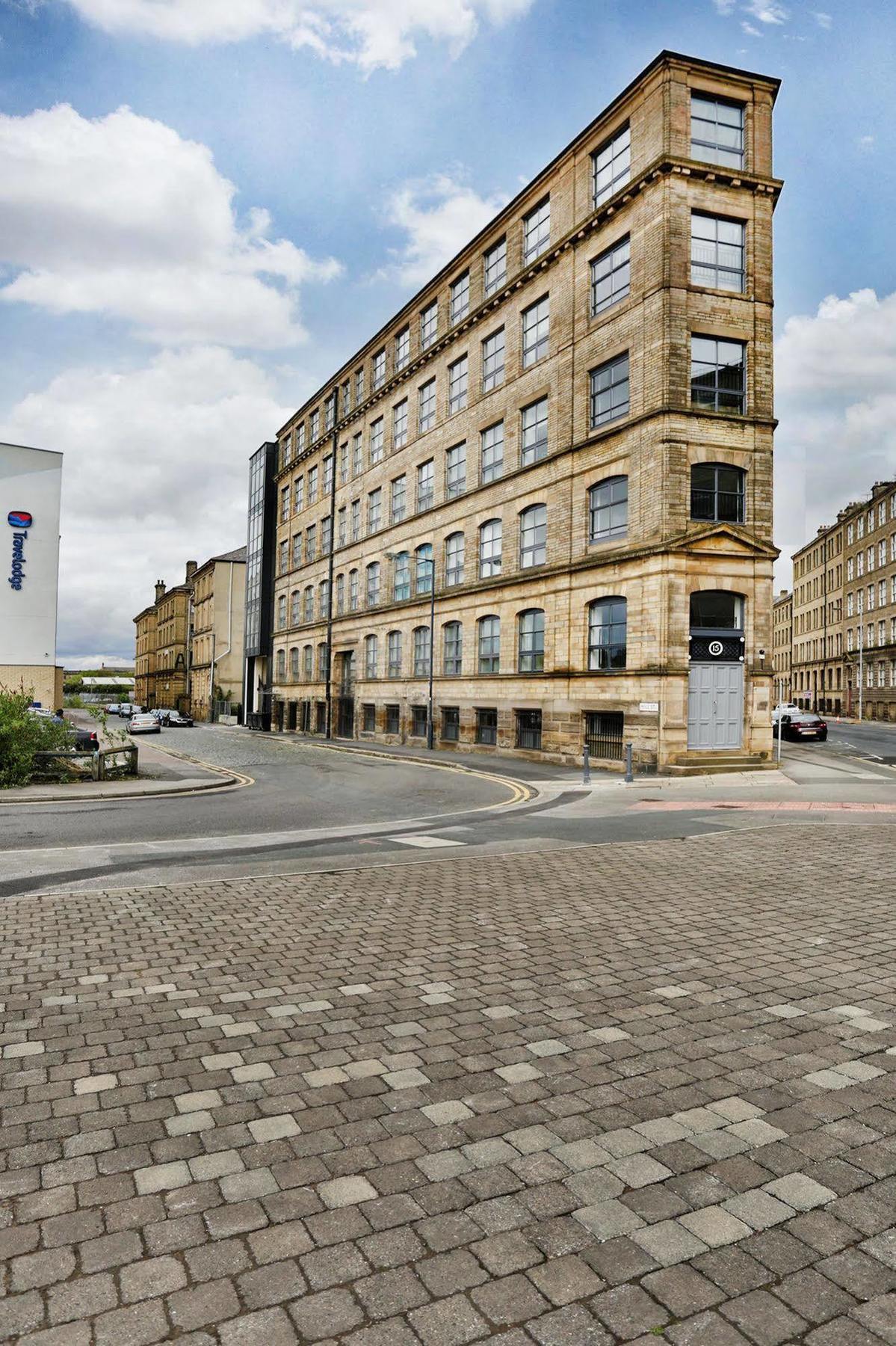 Orchard & Avenue Serviced Apartments Bradford  Extérieur photo